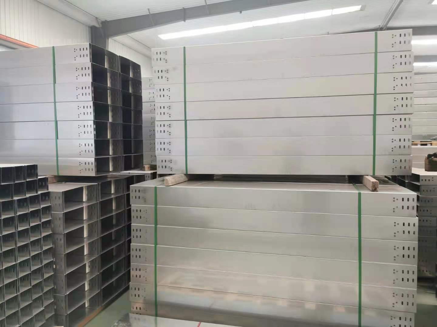 不锈钢电缆桥架
